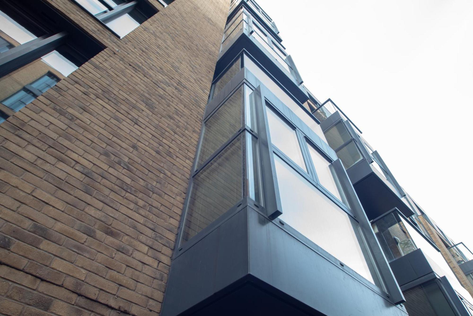 Spacious 1 Bed Apartment With Workspace, Coffee & Free Secure Parking 버밍엄 외부 사진