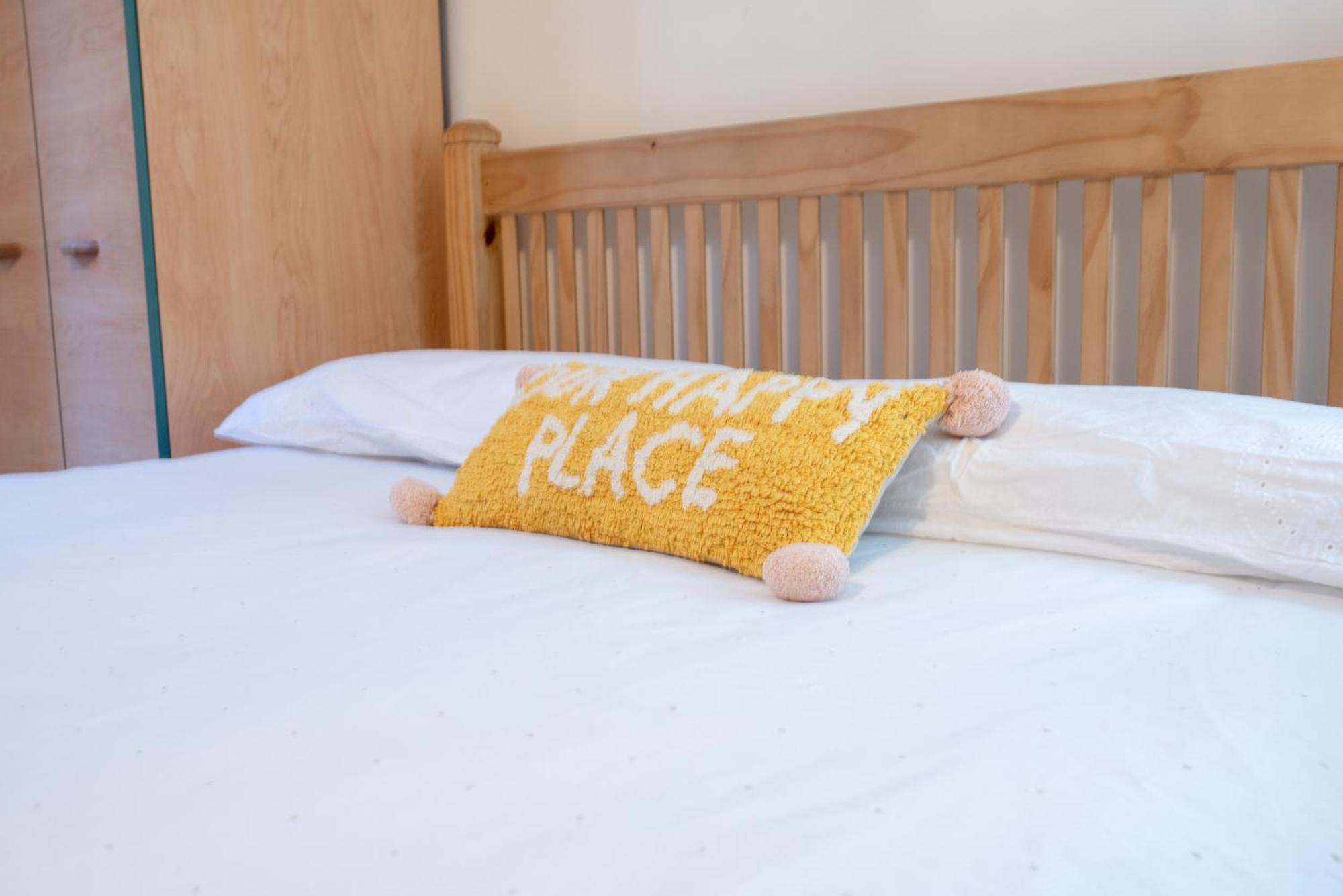 Spacious 1 Bed Apartment With Workspace, Coffee & Free Secure Parking 버밍엄 외부 사진